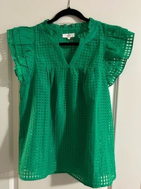 entro Emerald Eyelet Flutter Sleeve Top